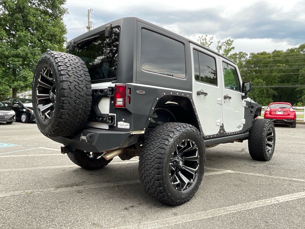 2017 Jeep Wrangler Unlimited Image 5