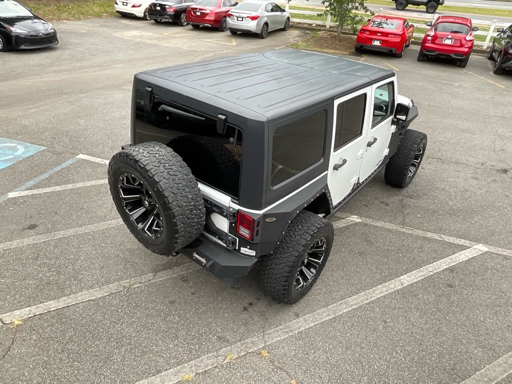 2017 Jeep Wrangler Unlimited Image 10