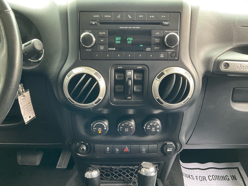 2017 Jeep Wrangler Unlimited Image 20