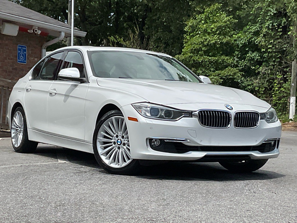 2014 BMW 3 Series Image 3