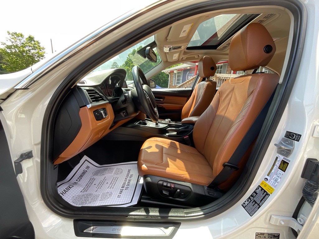 2014 BMW 3 Series Image 14
