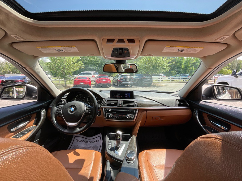 2014 BMW 3 Series Image 20