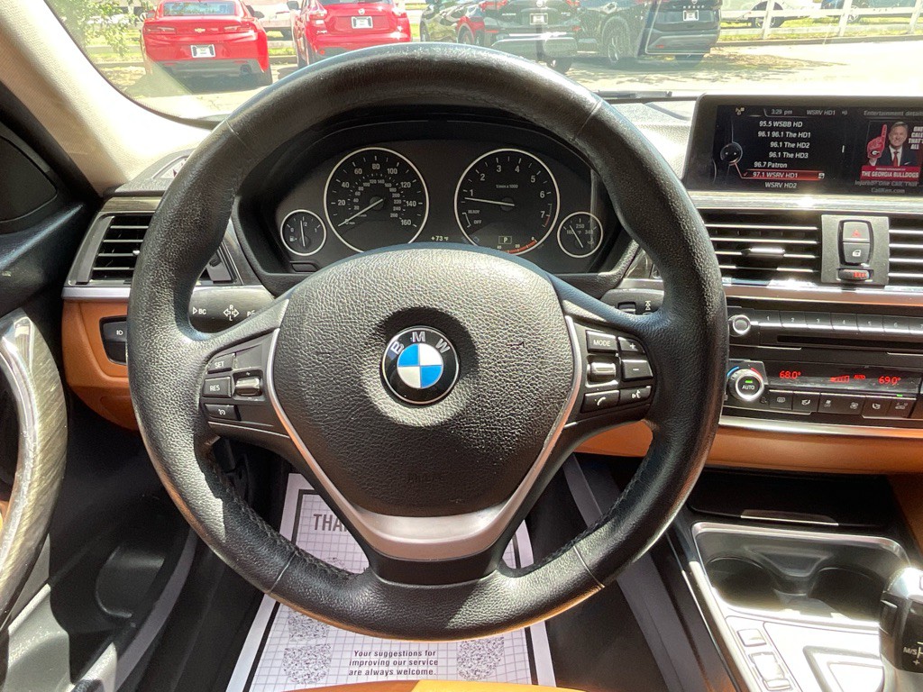 2014 BMW 3 Series Image 24