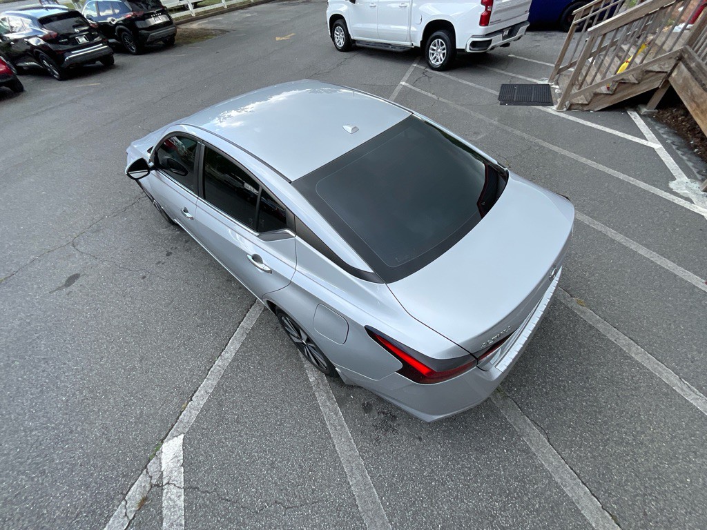2022 Nissan Altima Image 11