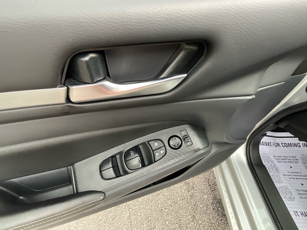2022 Nissan Altima Image 38