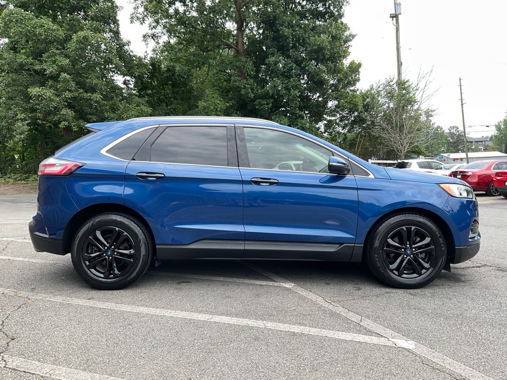 2020 Ford Edge Image 4