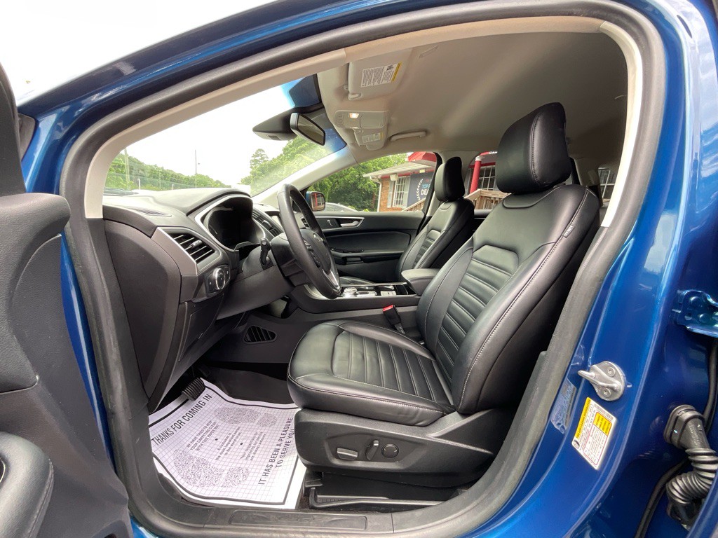 2020 Ford Edge Image 14