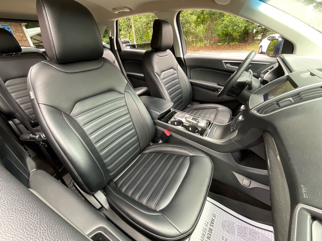 2020 Ford Edge Image 19