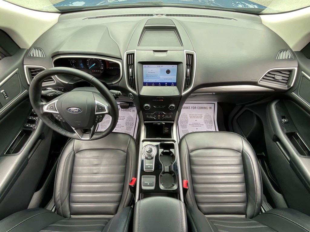 2020 Ford Edge Image 21