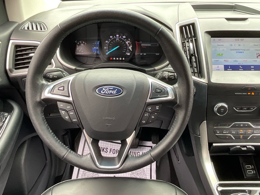 2020 Ford Edge Image 23