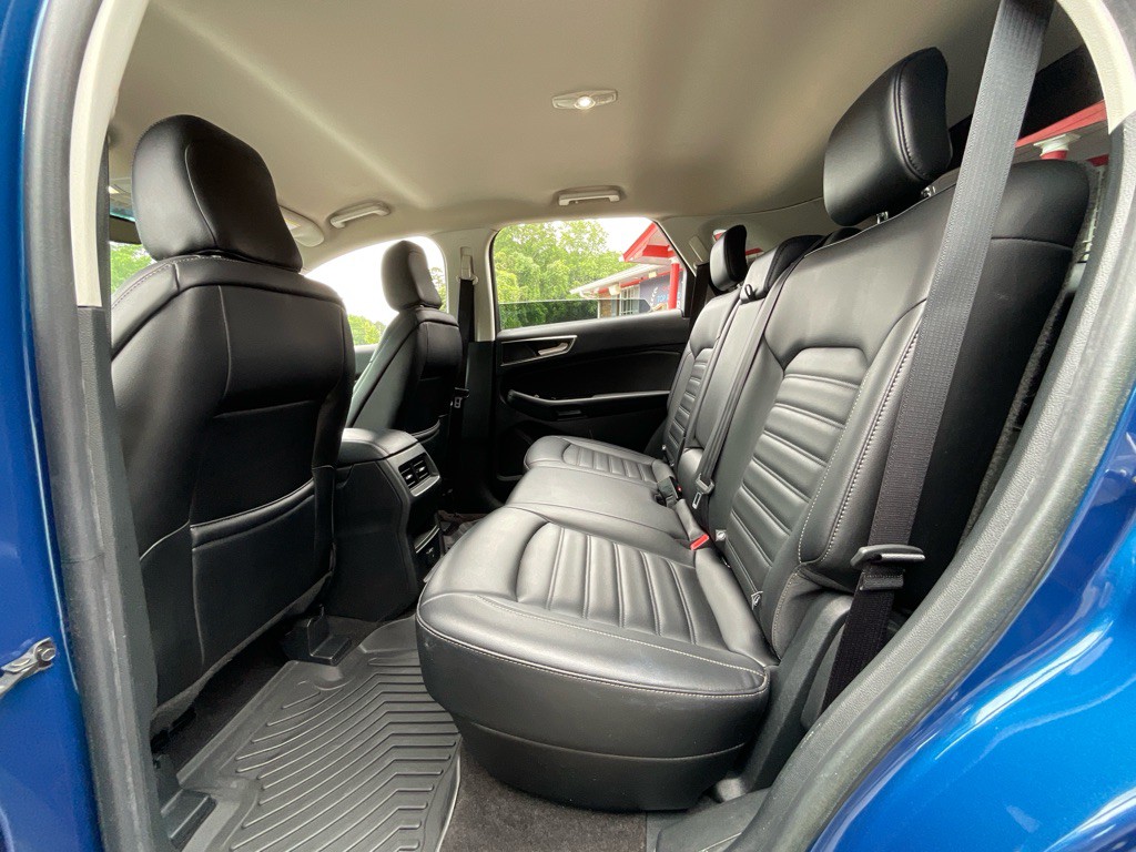 2020 Ford Edge Image 27