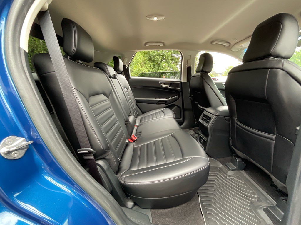 2020 Ford Edge Image 30