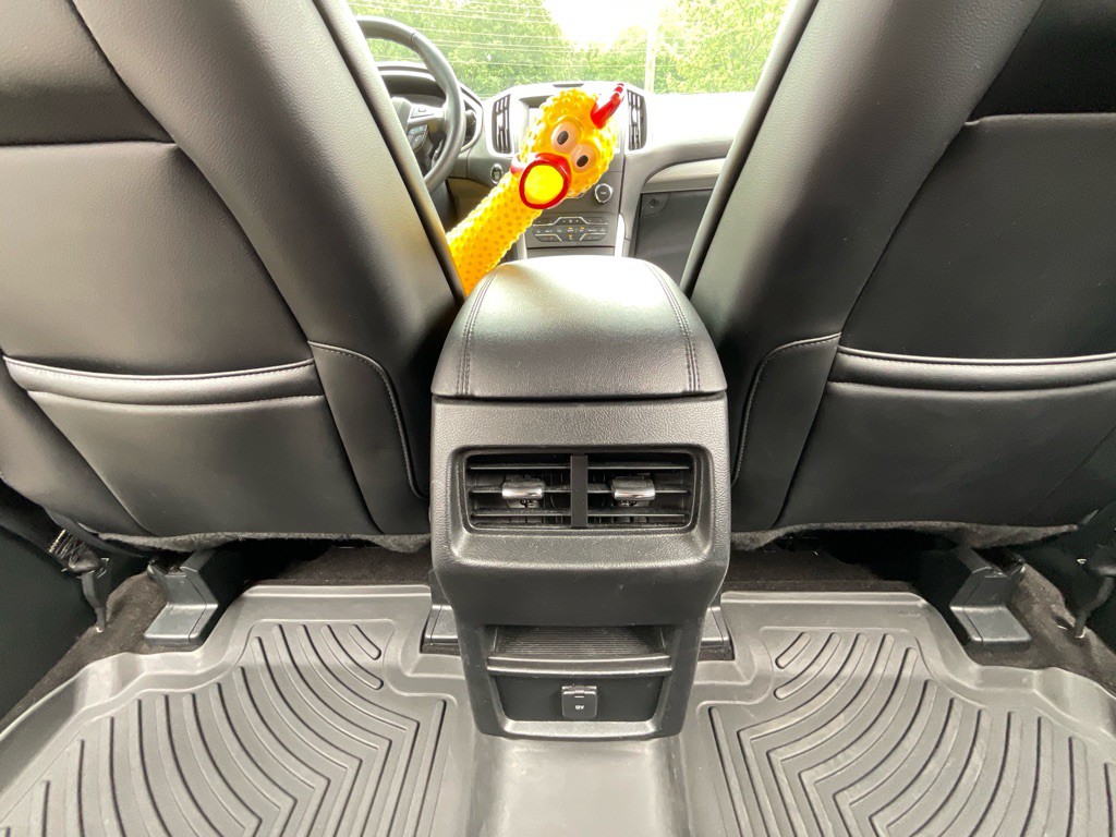 2020 Ford Edge Image 34