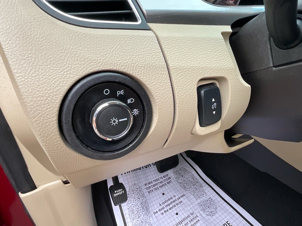 2019 Ford Taurus Image 38