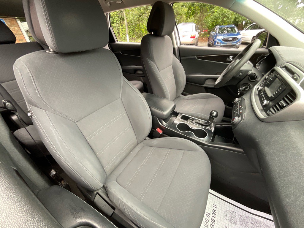 2016 Kia Sorento Image 19