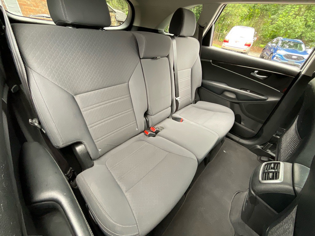 2016 Kia Sorento Image 32