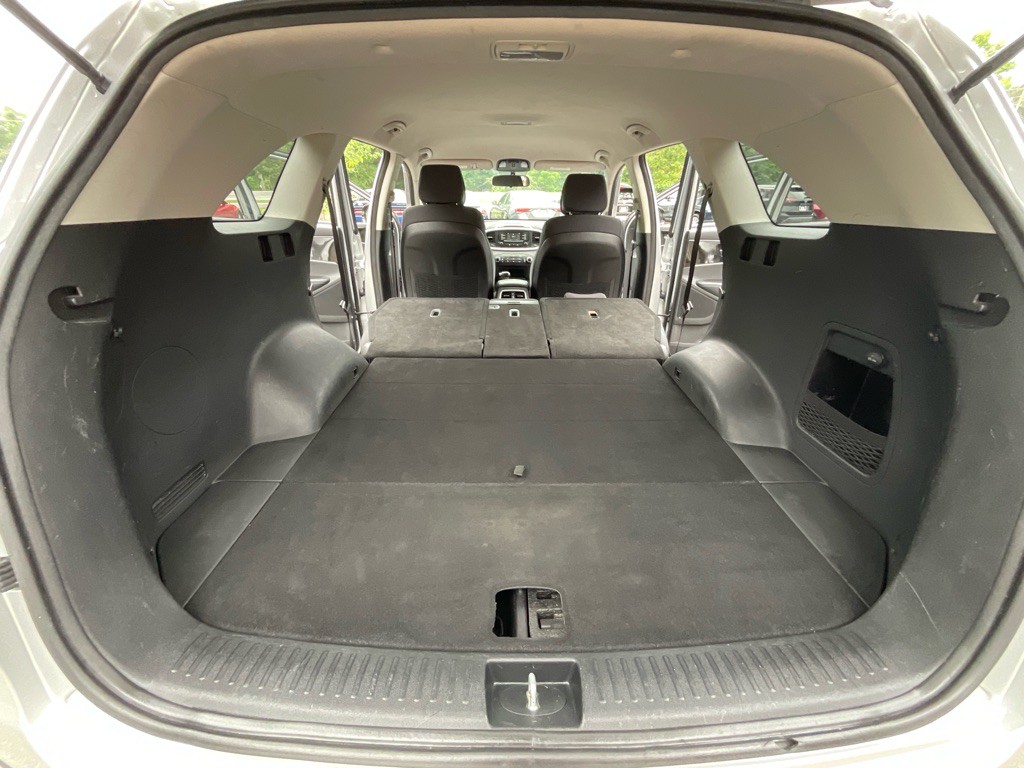 2016 Kia Sorento Image 38