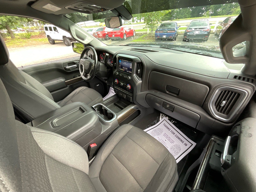 2019 Chevrolet Silverado 1500 Image 17
