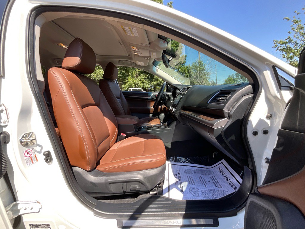 2019 Subaru Outback Image 17