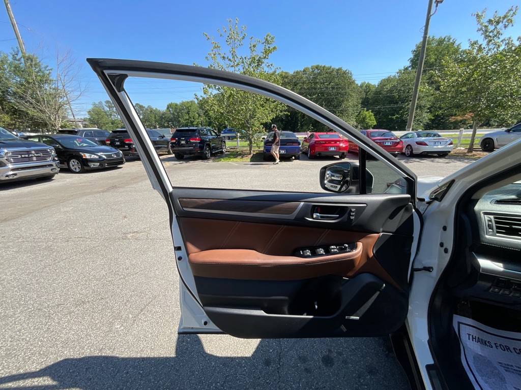 2019 Subaru Outback Image 44