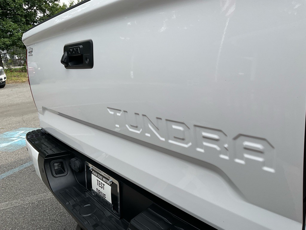 2021 Toyota Tundra Image 9