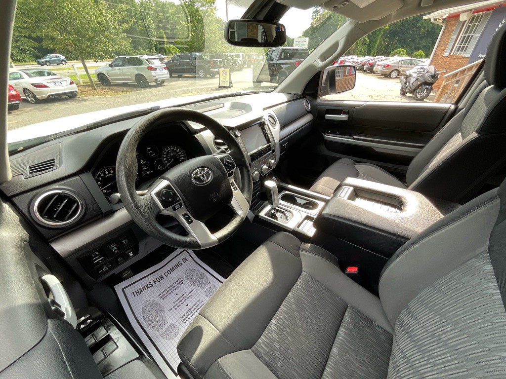 2021 Toyota Tundra Image 18