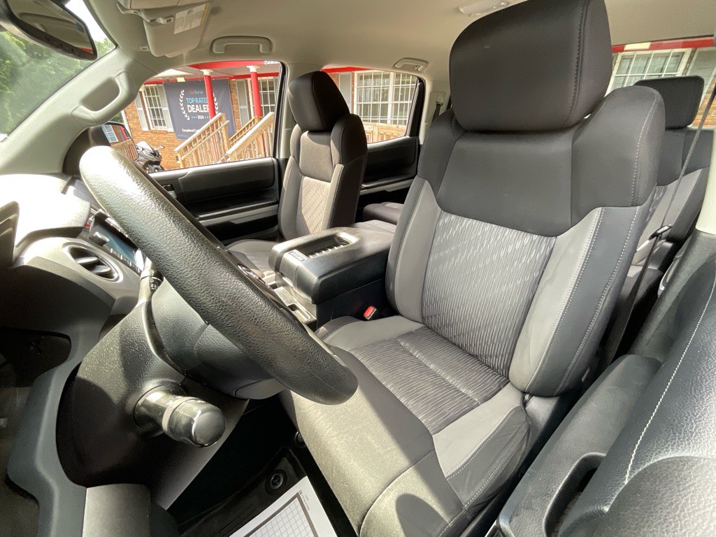 2021 Toyota Tundra Image 19