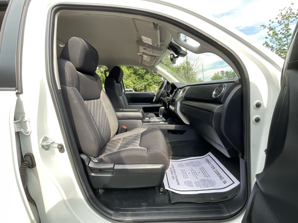 2021 Toyota Tundra Image 20