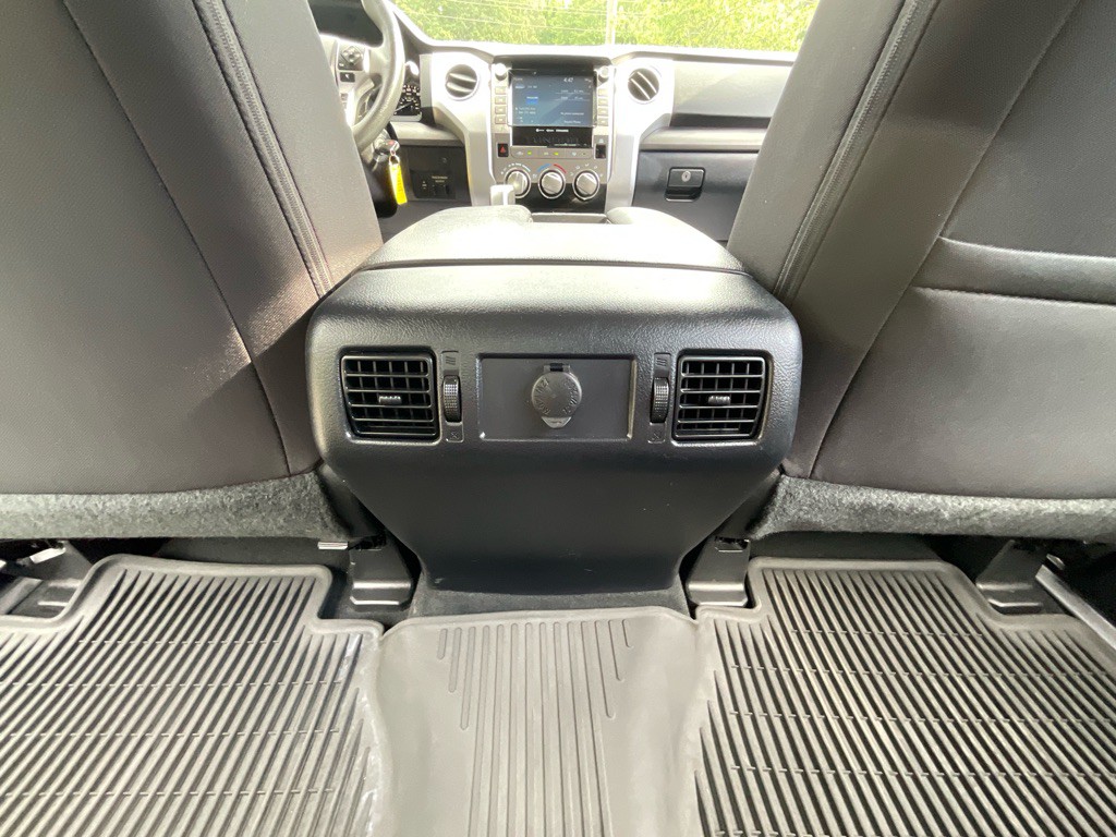 2021 Toyota Tundra Image 37
