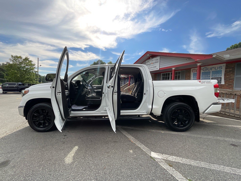2021 Toyota Tundra Image 40