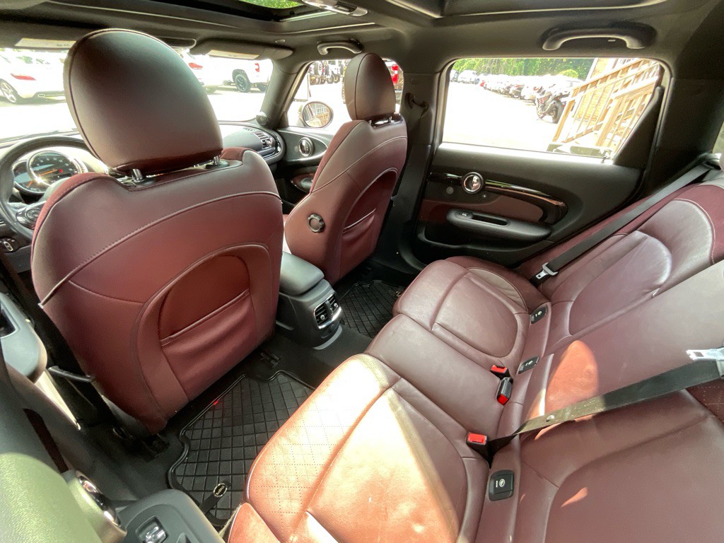 2016 MINI Cooper Image 30