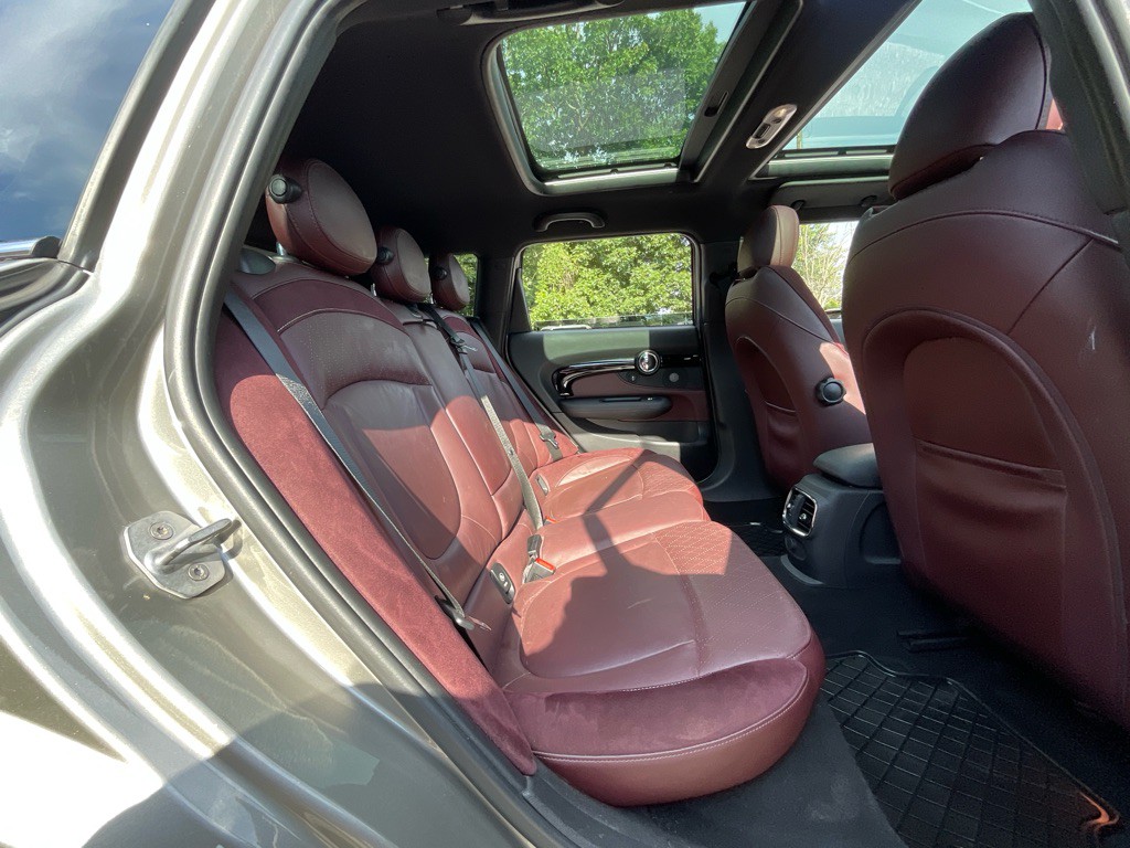 2016 MINI Cooper Image 32