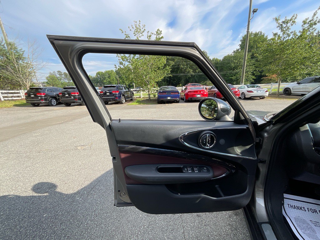 2016 MINI Cooper Image 41