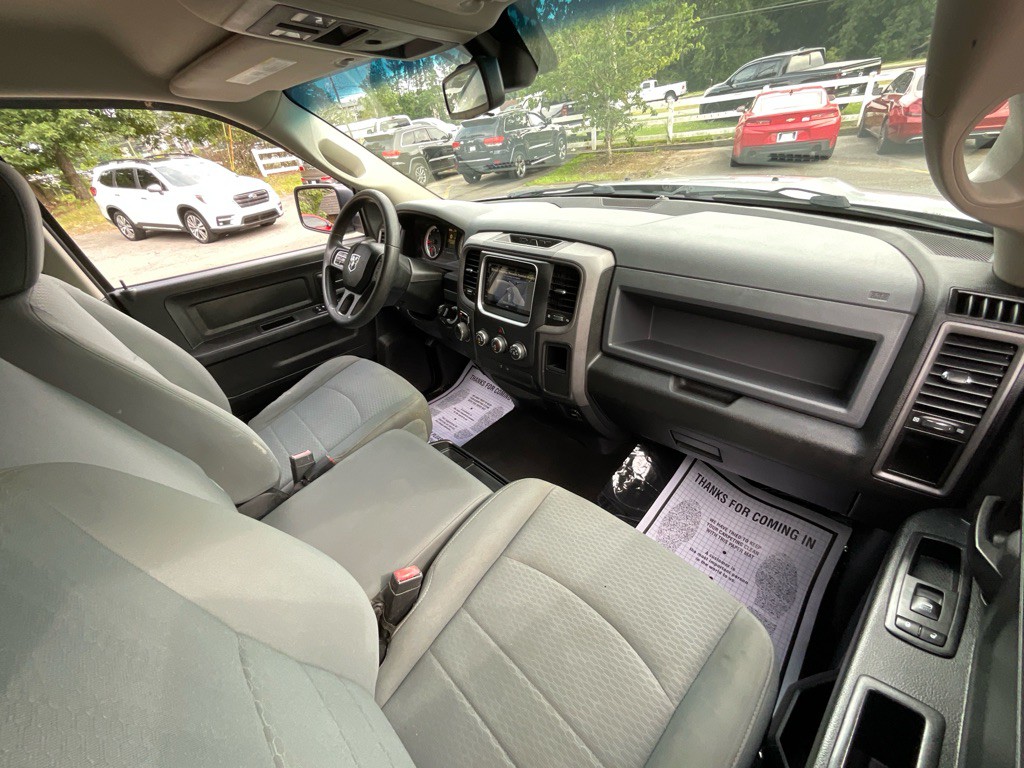 2014 RAM 1500 Image 17
