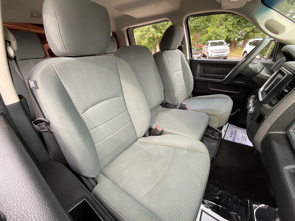 2014 RAM 1500 Image 18