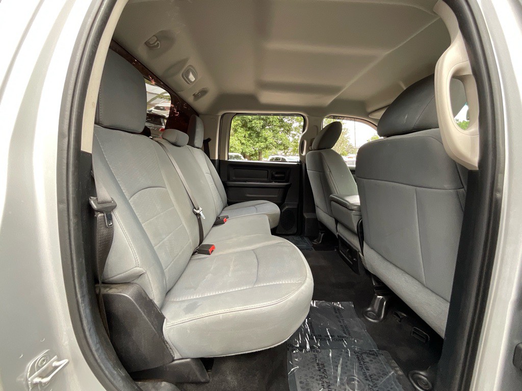 2014 RAM 1500 Image 28
