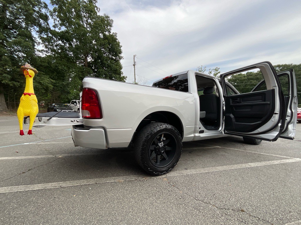 2014 RAM 1500 Image 32