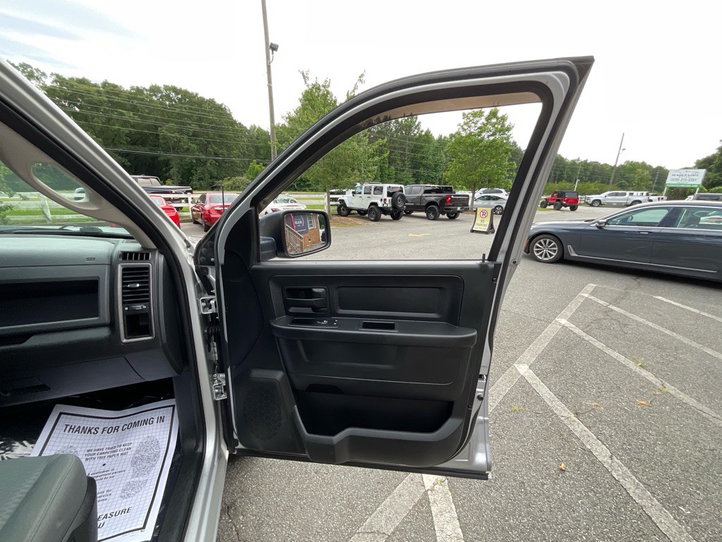2014 RAM 1500 Image 39