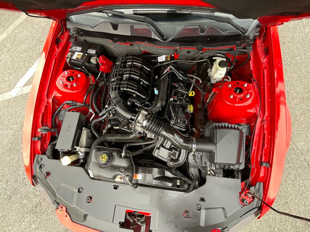 2012 Ford Mustang Image 12