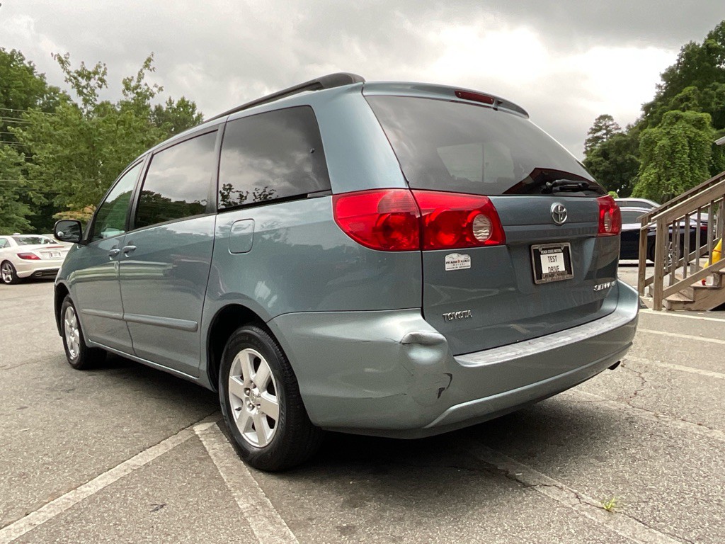 2006 Toyota Sienna Image 7