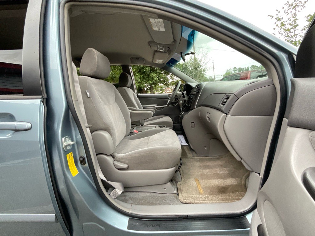 2006 Toyota Sienna Image 17