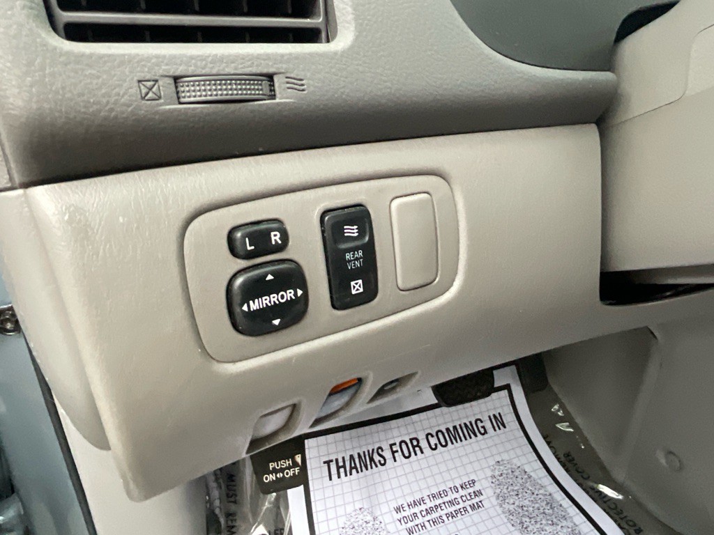 2006 Toyota Sienna Image 41