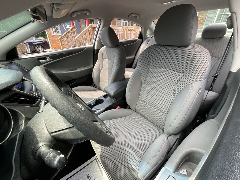2012 Hyundai Sonata Image 15