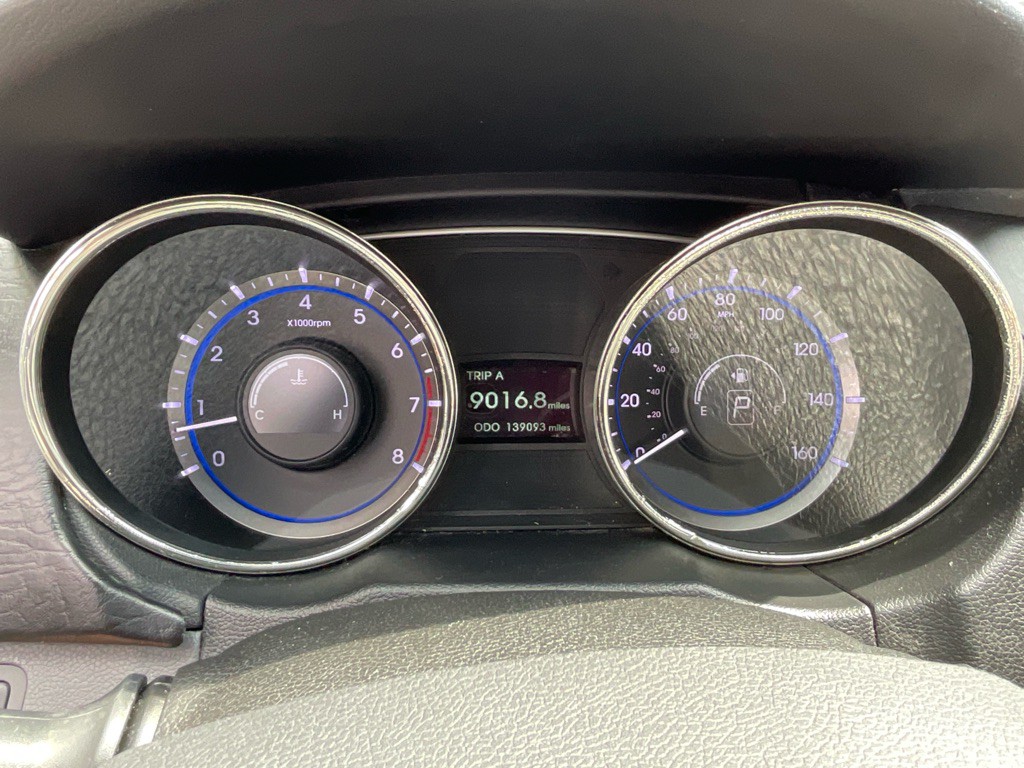 2012 Hyundai Sonata Image 23