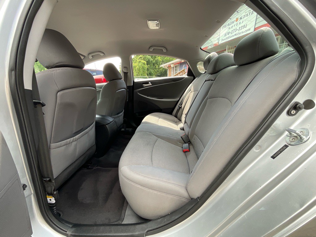 2012 Hyundai Sonata Image 25