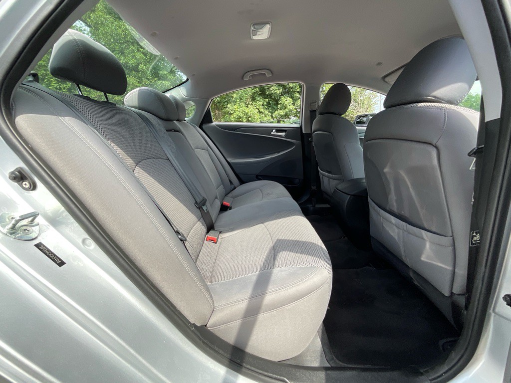 2012 Hyundai Sonata Image 28