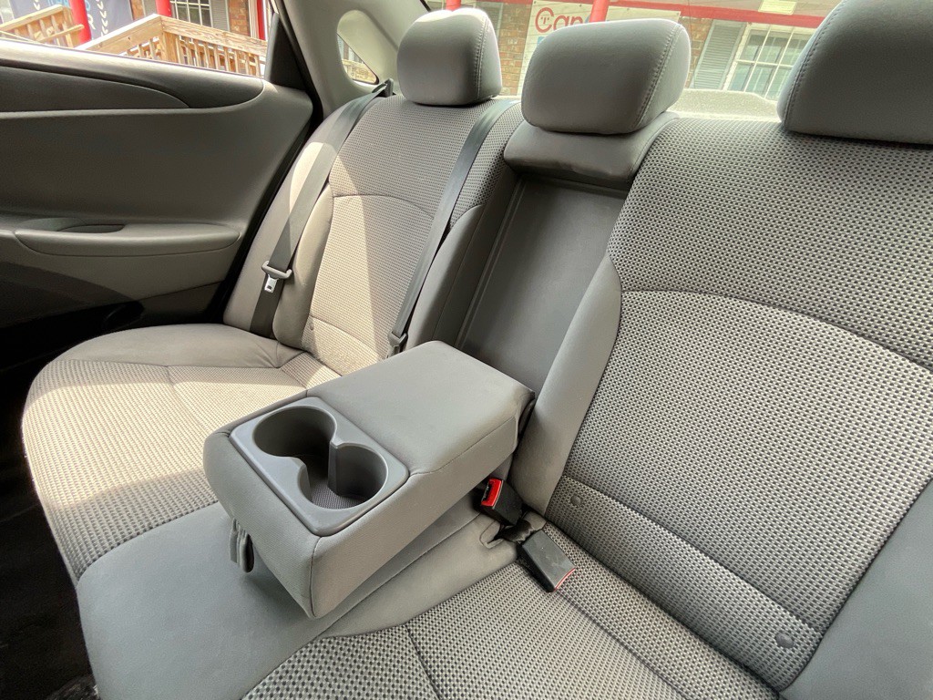 2012 Hyundai Sonata Image 31