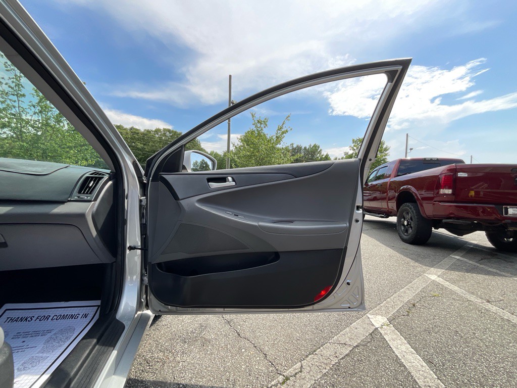 2012 Hyundai Sonata Image 39