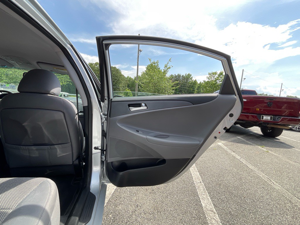 2012 Hyundai Sonata Image 40