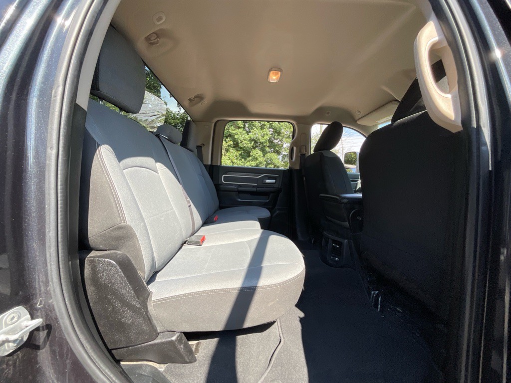 2019 RAM 2500 Image 32